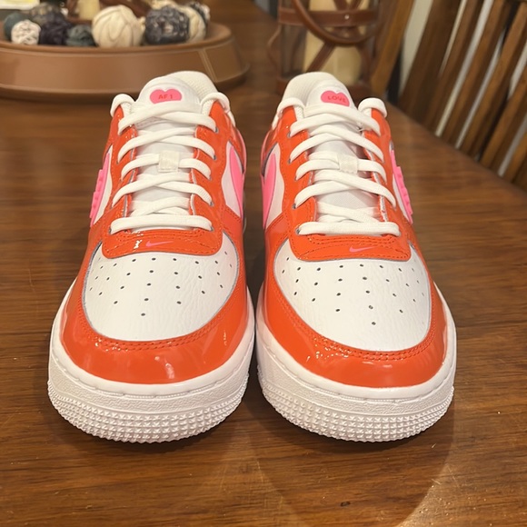 Nike Air Force 1 LV8 Valentines Day Heart Shoes Sneakers GS Youth 6 Women’s 7.5 - Picture 5 of 16